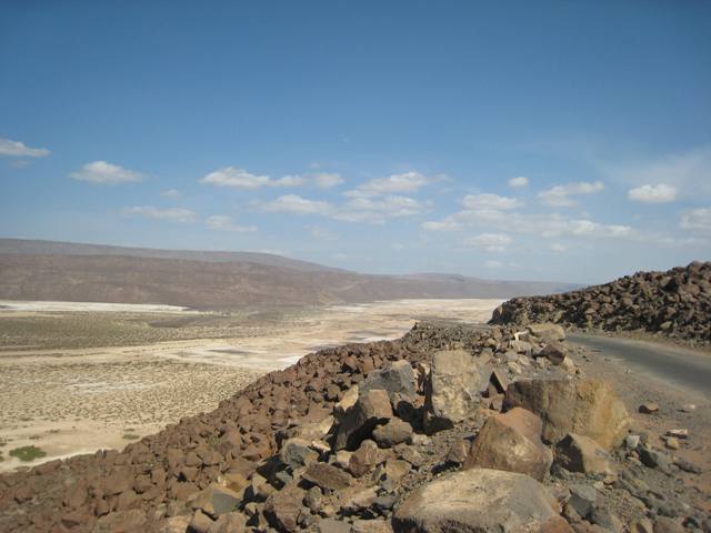 Afar Straitoid Series on the flanks of the Dobi Graben